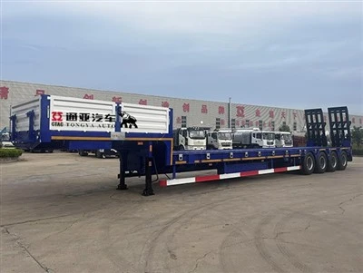 سیڑھی کے ساتھ 80t کم بیڈ سیمی ٹریلر